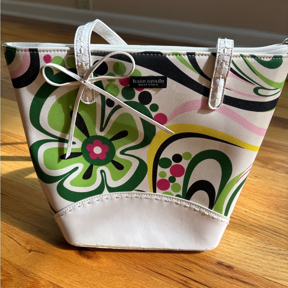 Kate Spade White and Green Floral Tote Bag